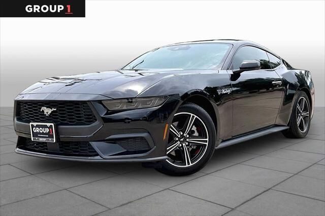 2025 Ford Mustang EcoBoost — photo 1 of 1