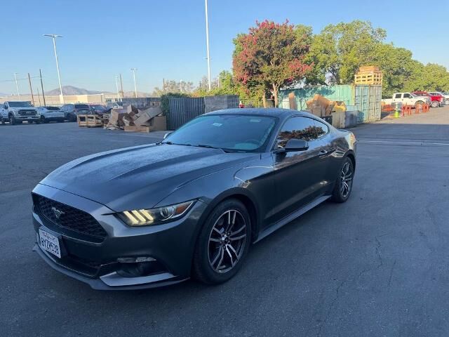 2015 Ford Mustang EcoBoost — photo 1 of 5