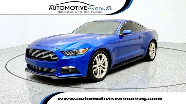 2017 Ford Mustang EcoBoost Premium
