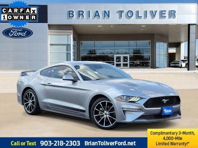 2022 Ford Mustang EcoBoost