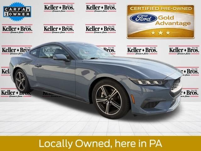 2025 Ford Mustang EcoBoost — photo 1 of 12