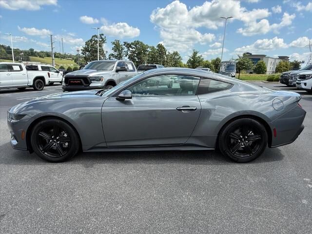 2026 Ford Mustang EcoBoost — photo 1 of 13