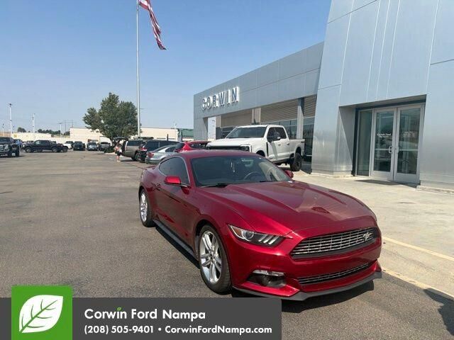 2016 Ford Mustang EcoBoost Premium — photo 1 of 4