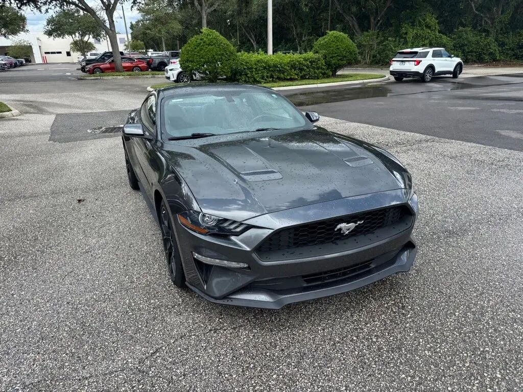 2018 Ford Mustang EcoBoost — photo 1 of 13
