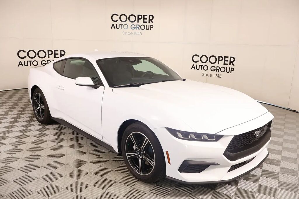 2024 Ford Mustang EcoBoost — photo 1 of 13