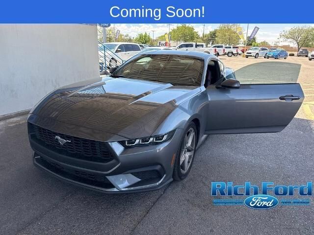 2025 Ford Mustang EcoBoost Premium — photo 1 of 16