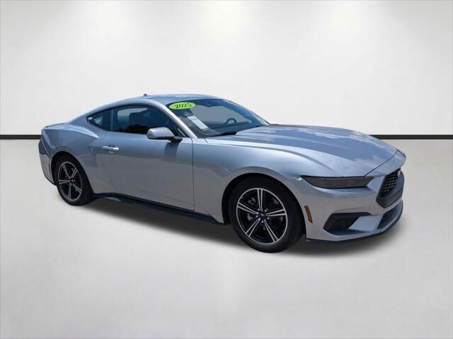 2025 Ford Mustang EcoBoost — photo 1 of 13