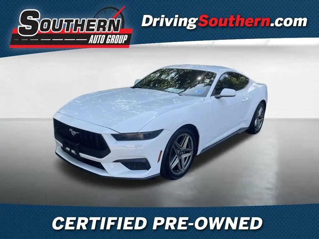2026 Ford Mustang EcoBoost — photo 1 of 14