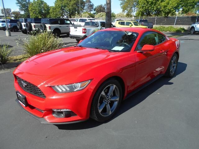 2015 Ford Mustang EcoBoost Premium