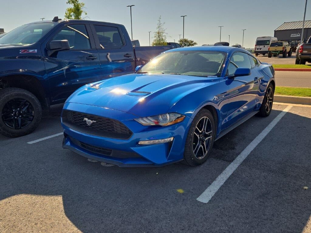 2019 Ford Mustang EcoBoost — photo 1 of 13
