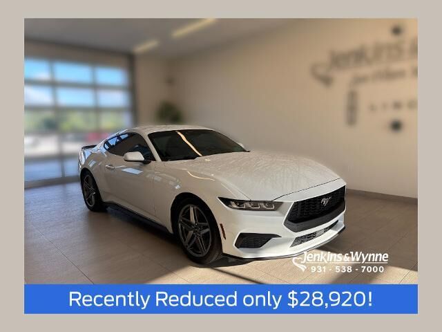 2024 Ford Mustang EcoBoost