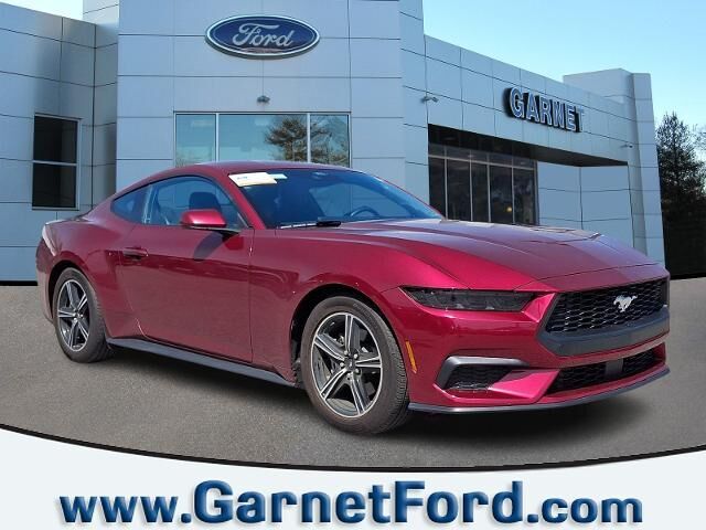 2025 Ford Mustang EcoBoost — photo 1 of 26