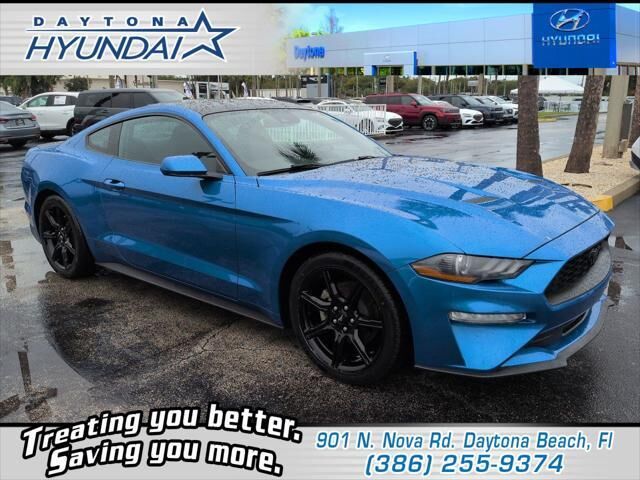 2020 Ford Mustang EcoBoost
