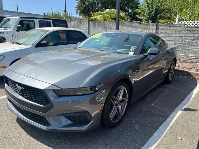 2025 Ford Mustang EcoBoost — photo 1 of 48