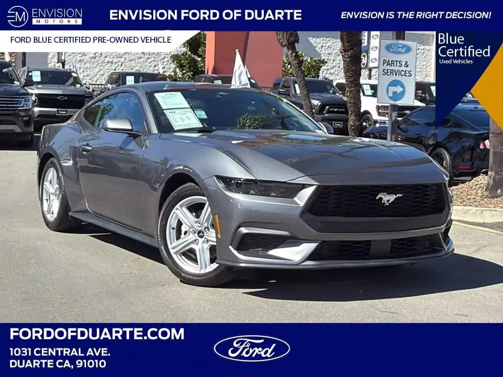 2026 Ford Mustang EcoBoost — photo 1 of 13