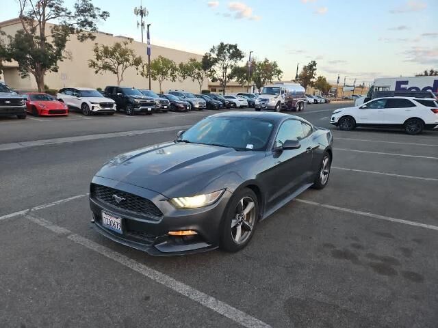 2017 Ford Mustang EcoBoost Premium