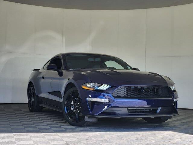 2020 Ford Mustang EcoBoost