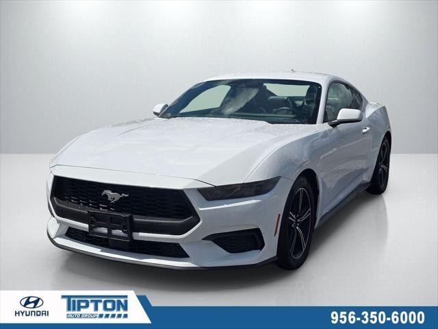 2025 Ford Mustang EcoBoost — photo 1 of 13