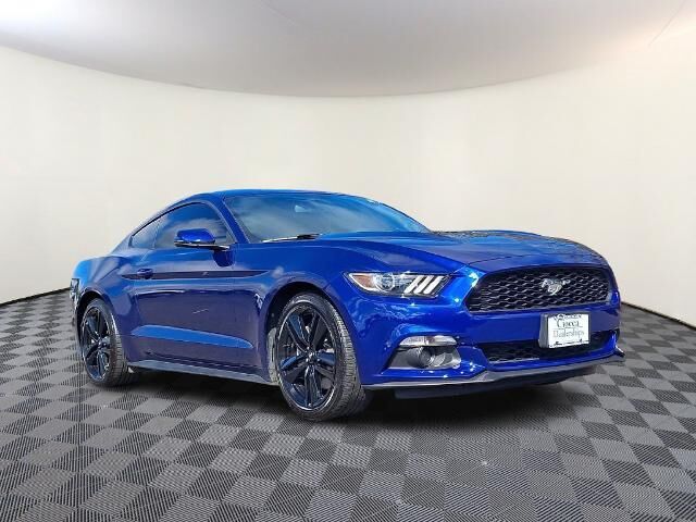 2015 Ford Mustang EcoBoost Premium