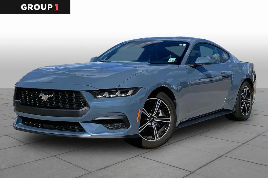 2025 Ford Mustang EcoBoost — photo 1 of 24