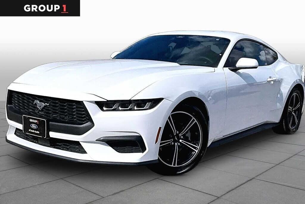 2025 Ford Mustang EcoBoost — photo 1 of 1