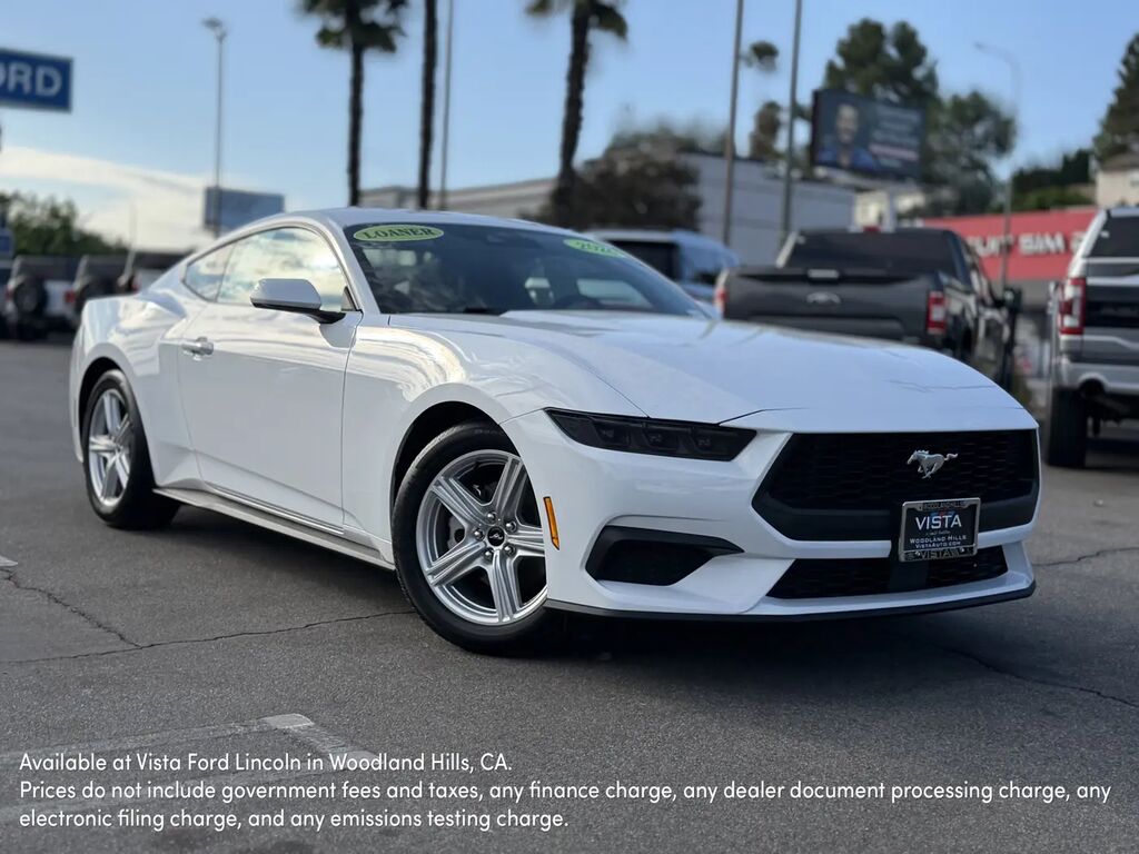 2026 Ford Mustang EcoBoost — photo 1 of 39