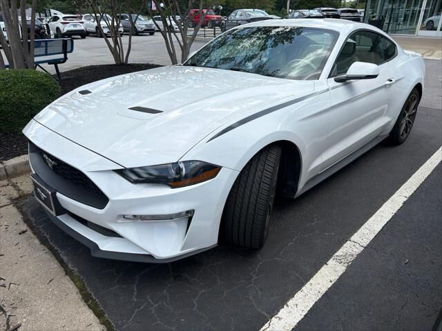 2018 Ford Mustang EcoBoost — photo 1 of 4