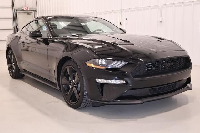 2021 Ford Mustang EcoBoost