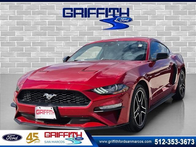 2022 Ford Mustang EcoBoost