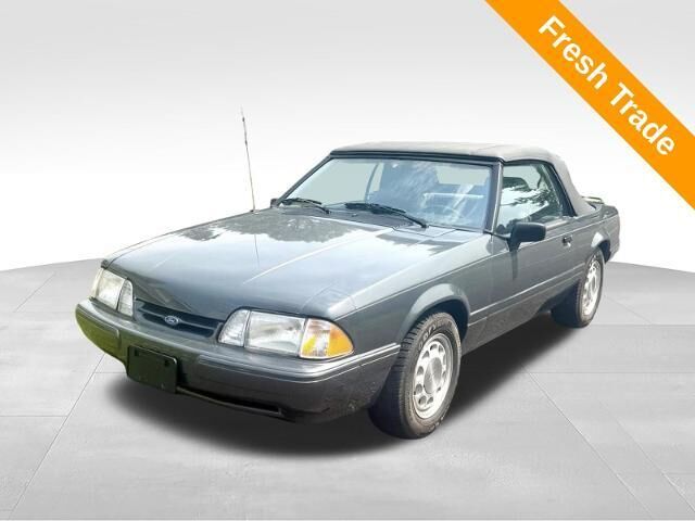 1989 Ford Mustang LX 5.0 — photo 1 of 13
