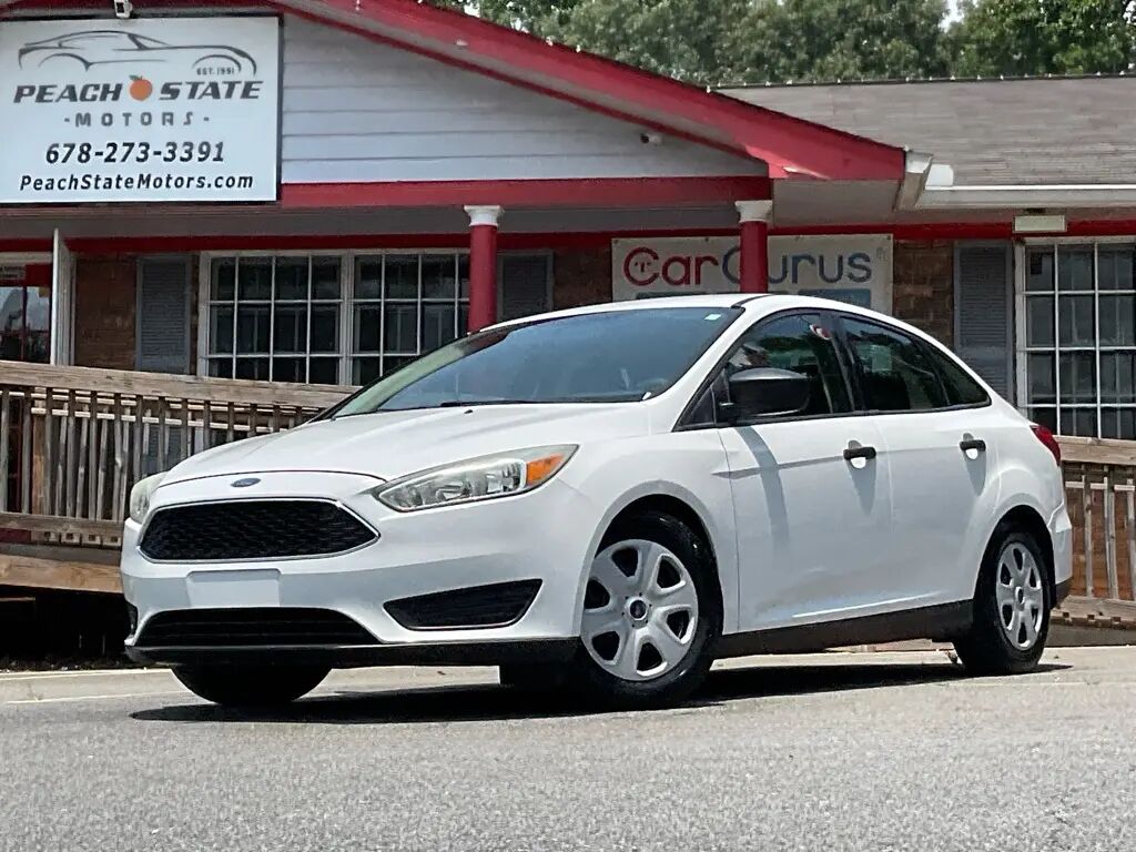 2016 Ford Focus S — photo 1 of 1