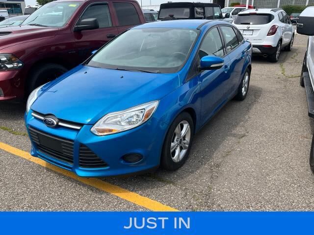2014 Ford Focus SE — photo 1 of 14