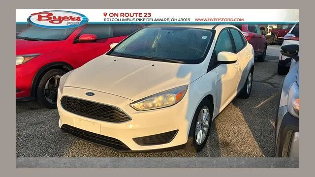 2018 Ford Focus SE — photo 1 of 38