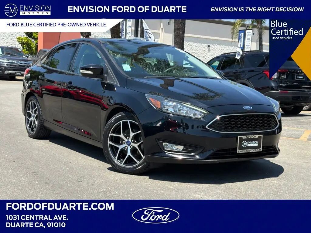 2017 Ford Focus SEL — photo 1 of 26