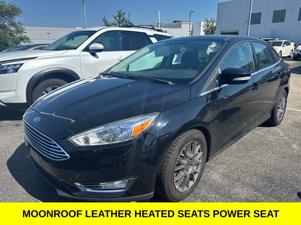2016 Ford Focus Titanium — photo 1 of 13
