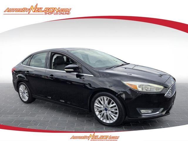 2017 Ford Focus Titanium — photo 1 of 13