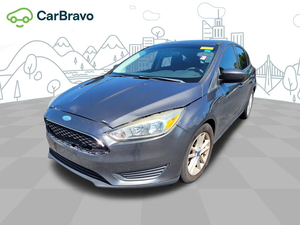 2018 Ford Focus SE — photo 1 of 3
