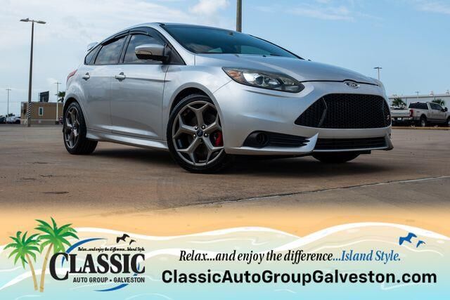 2014 Ford Focus ST — photo 1 of 9