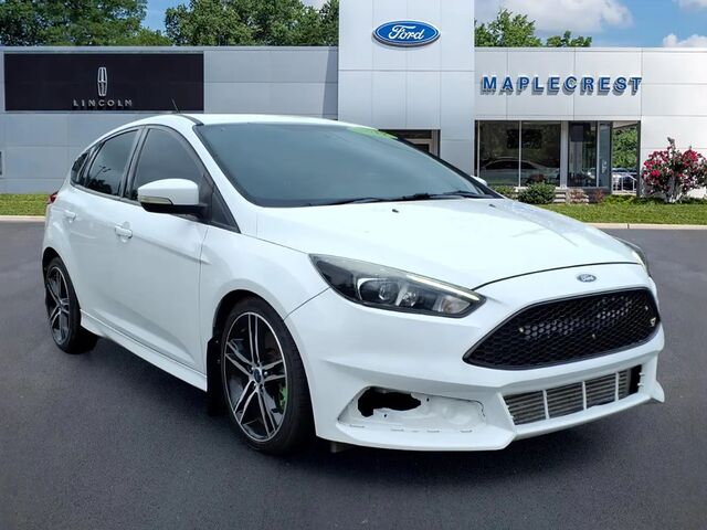 2017 Ford Focus ST