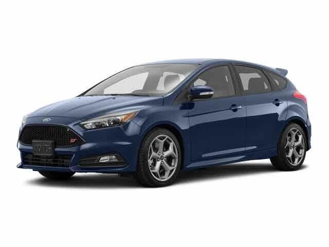 2016 Ford Focus ST — photo 1 of 28