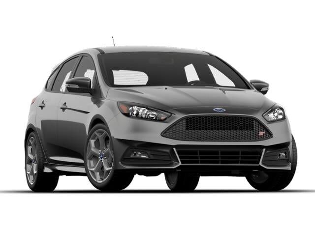 2018 Ford Focus ST — photo 1 of 12