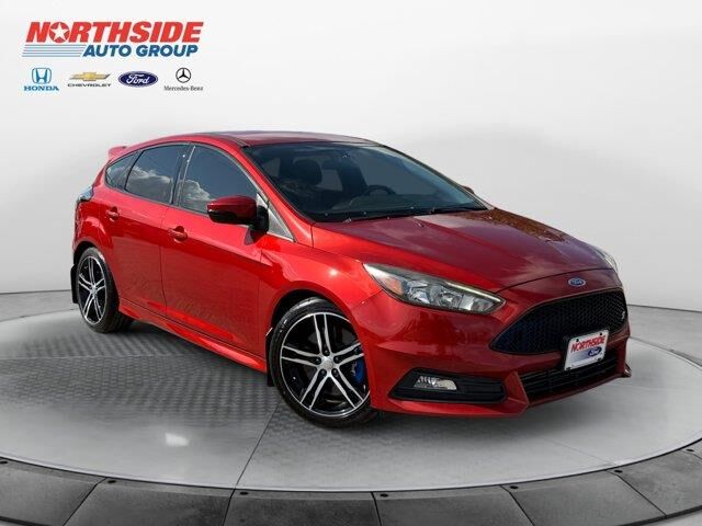 2018 Ford Focus ST