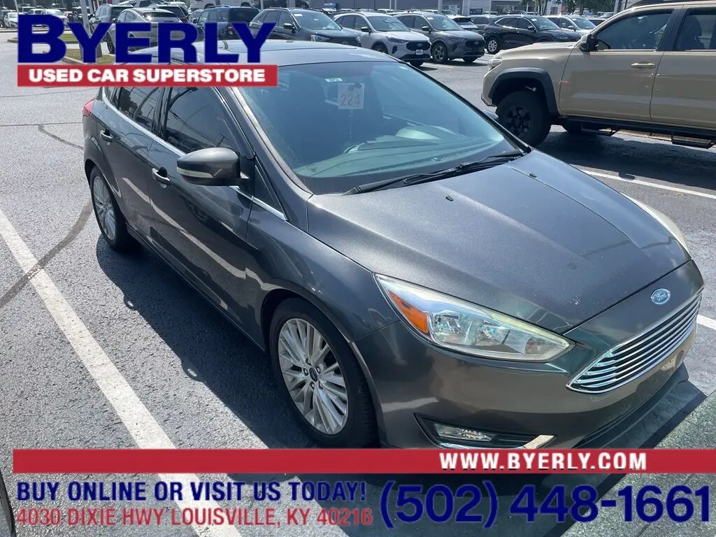 2018 Ford Focus Titanium — photo 1 of 7