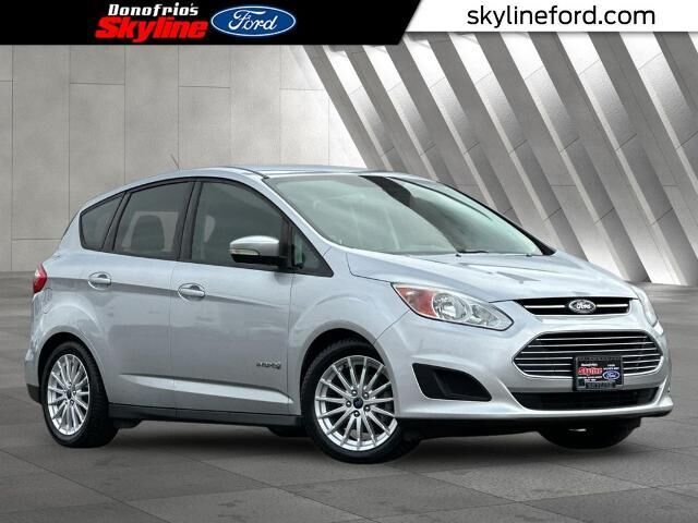 2016 Ford C-MAX Hybrid SE — photo 1 of 26