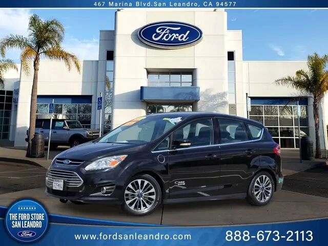 2017 Ford C-MAX Energi Titanium — photo 1 of 37