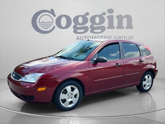 2006 Ford Focus ZX5 S — photo 1 of 13
