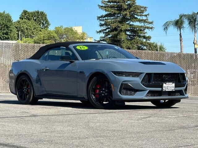 2025 Ford Mustang GT Premium — photo 1 of 12