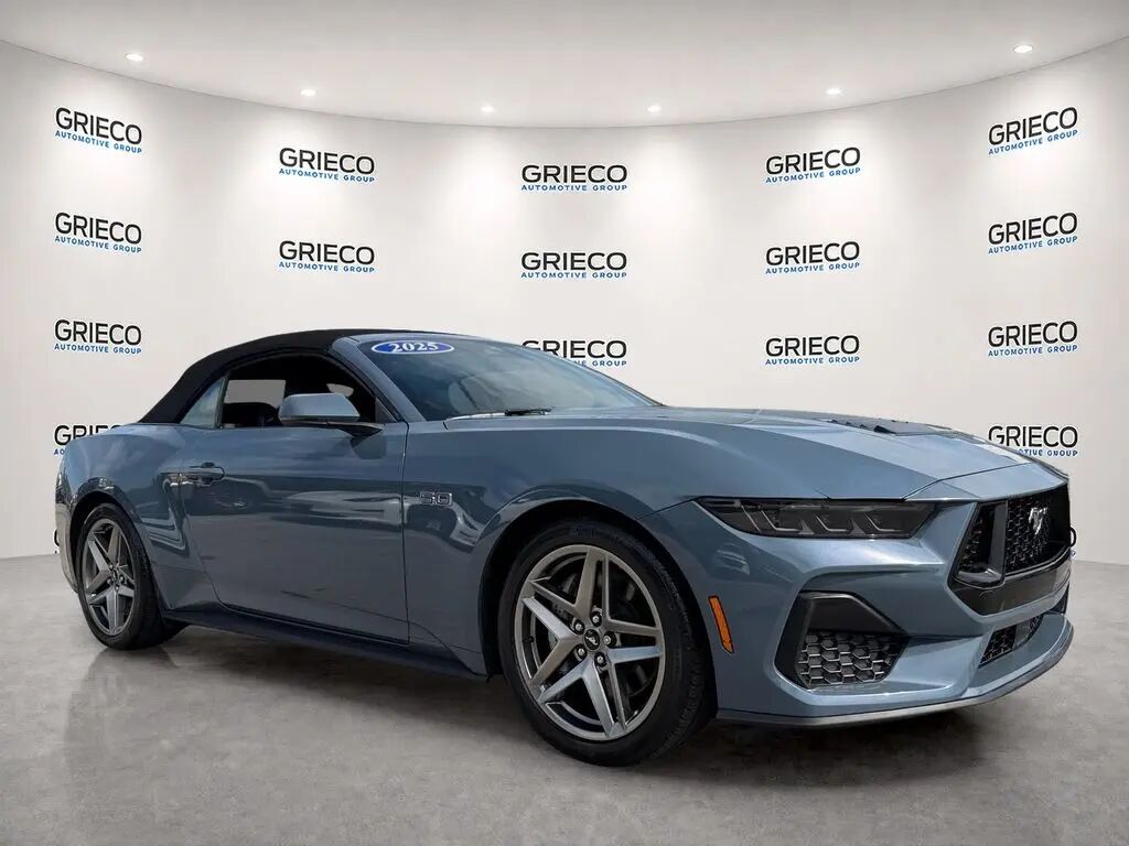 2025 Ford Mustang GT Premium — photo 1 of 14