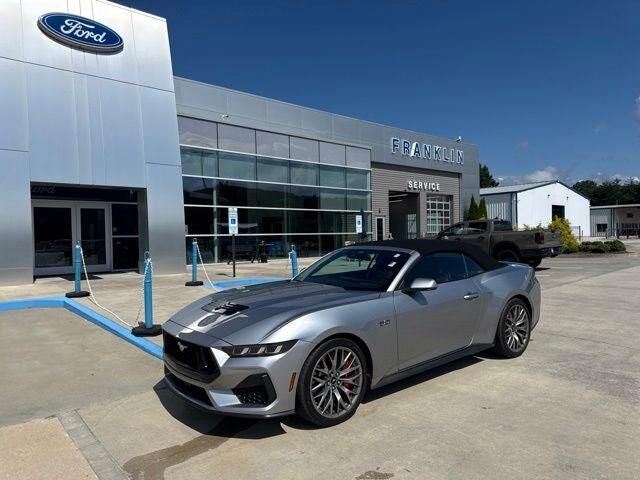 2025 Ford Mustang GT Premium — photo 1 of 13
