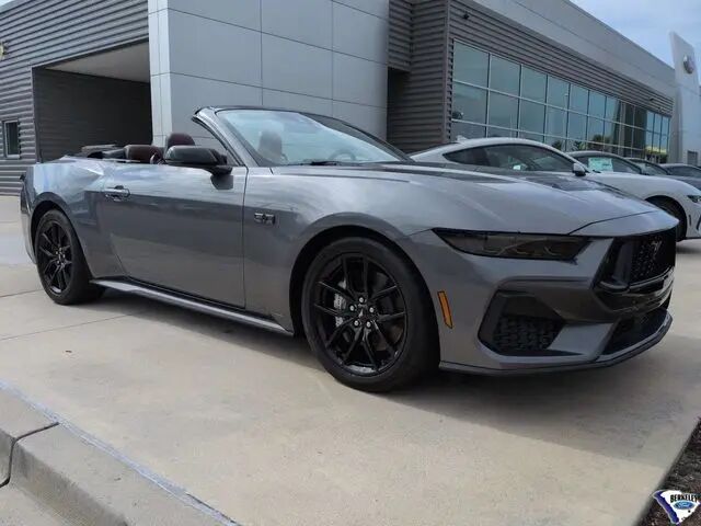 2025 Ford Mustang GT Premium — photo 1 of 28